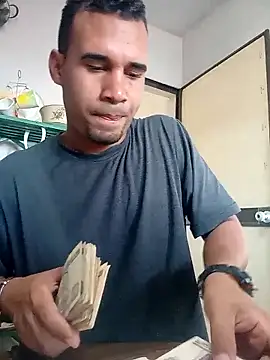 adriel perez online show from 10/16/25, 01:12