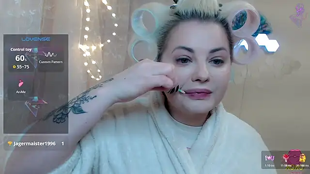 JewellKiss7 online show from 11/26/25, 10:16