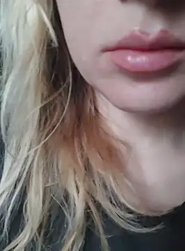 Linda 999 online show from 01/14/25, 08:41