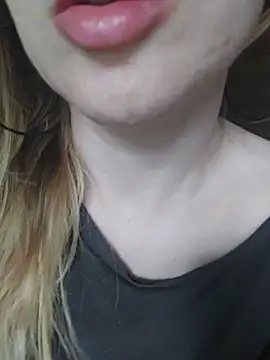 Linda 999 online show from 03/12/25, 09:12