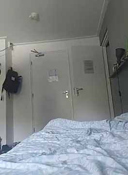 Linda 999 online show from 09/20/25, 10:05