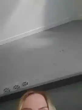 Linda 999 online show from 03/19/26, 02:54