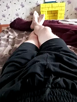 red red00 online show from 02/07/25, 11:34