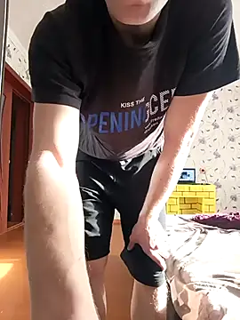 red red00 online show from 03/06/25, 01:24