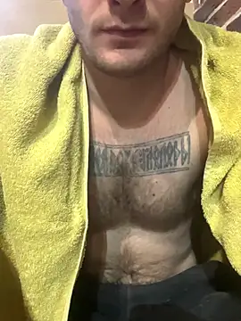 red red00 online show from 11/02/25, 01:35