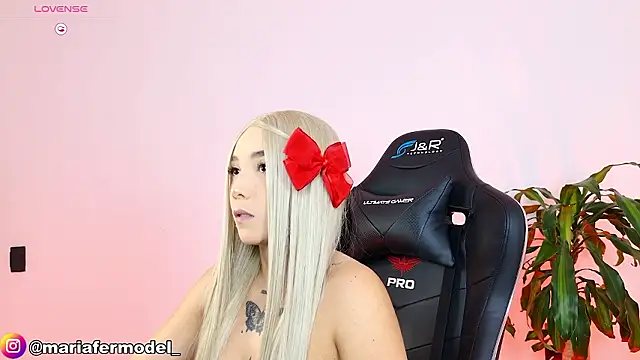 Snapshot of Mariafer05 chatting on 03/03/26, 04:02 Mariafer05 online show from 03/03/26, 04:02