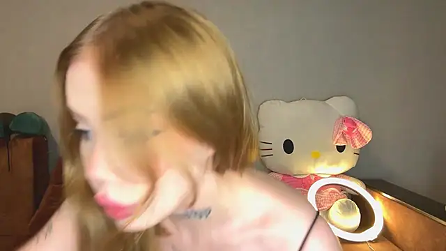 hanna cry baby online show from 11/21/25, 09:02