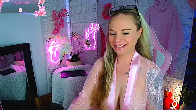 EllieKarrX online show from 01/30/25, 03:44