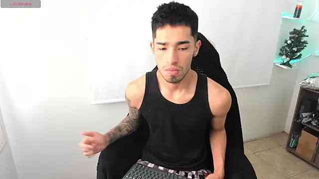 Damon  333 online show from 01/06/25, 07:13