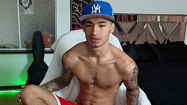 Damon  333 online show from 09/30/25, 05:29