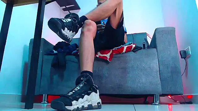 mastersmits online show from 11/18/25, 01:55