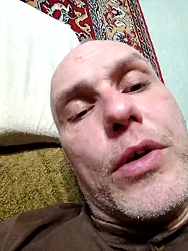 Pineapple04 online show from 02/04/26, 04:24