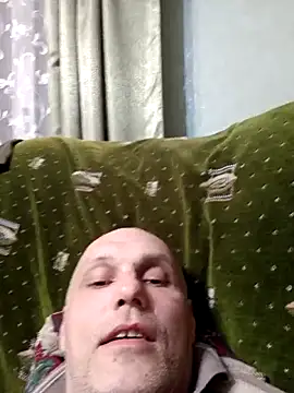 Pineapple04 online show from 04/18/26, 07:07