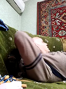 Pineapple04 online show from 04/20/26, 06:20