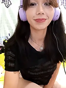 Snapshot of SashaGrinch chatting on 09/21/25, 06:31 SashaGrinch online show from 09/21/25, 06:31