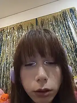 SashaGrinch online show from 04/18/26, 08:20