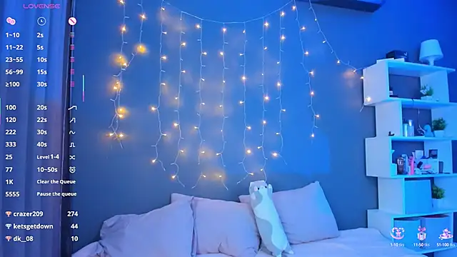 Snapshot of aneta_alisha chatting on 02/27/25, 01:17 aneta alisha online show from 02/27/25, 01:17