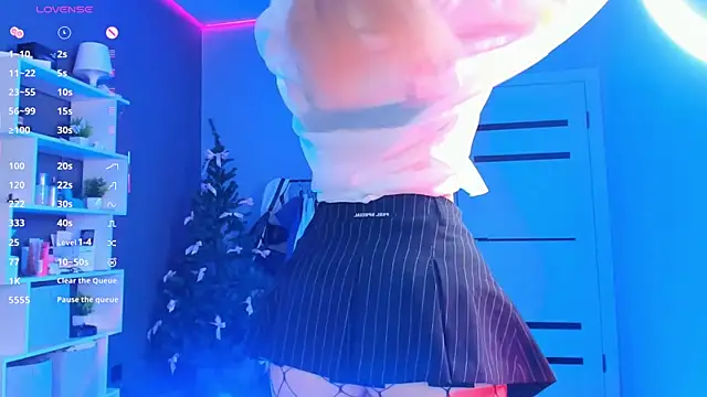 Snapshot of aneta_alisha chatting on 02/28/25, 12:09 aneta alisha online show from 02/28/25, 12:09