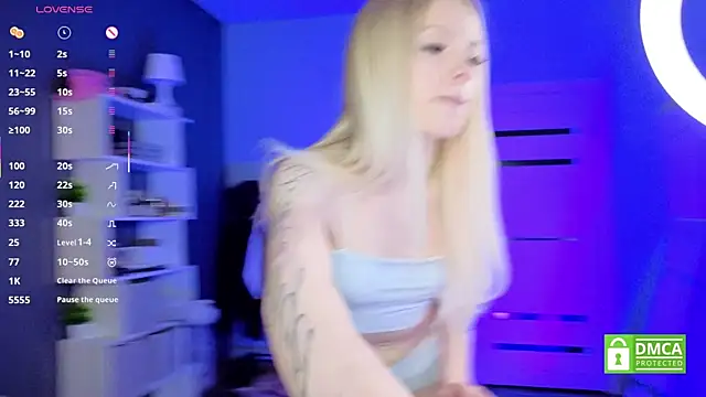 aneta alisha online show from 11/28/25, 12:08