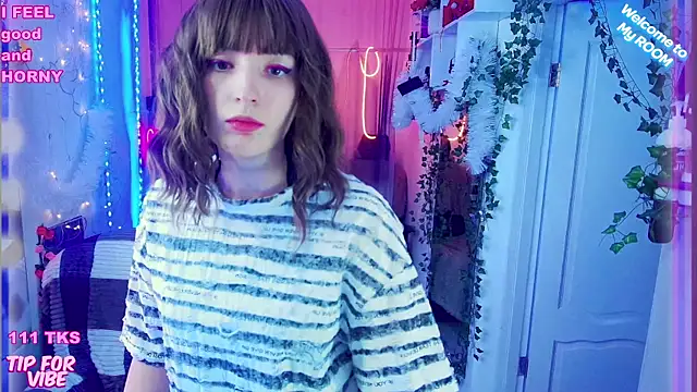 Toxic Ellies online show from 12/21/24, 01:32