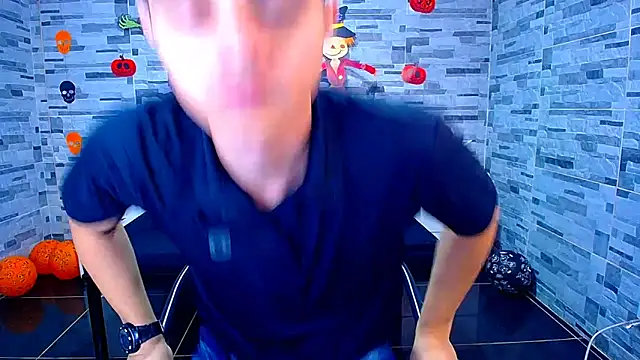 ADAM HOT online show from 10/26/25, 08:48