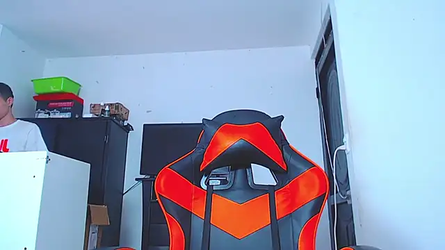 ADAM HOT online show from 01/11/26, 08:25