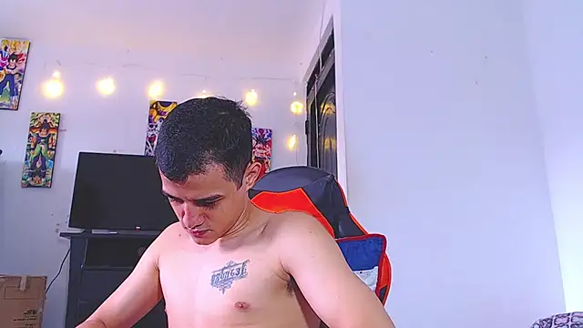 ADAM HOT online show from 03/04/26, 01:50