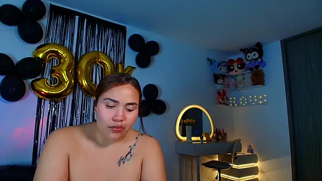 Snapshot of Rousrossell_4 chatting on 06/02/26, 12:34 Rousrossell 4 online show from 06/02/26, 12:34