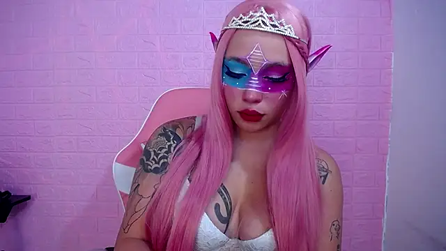 Dominic Queen online show from 10/02/25, 01:29