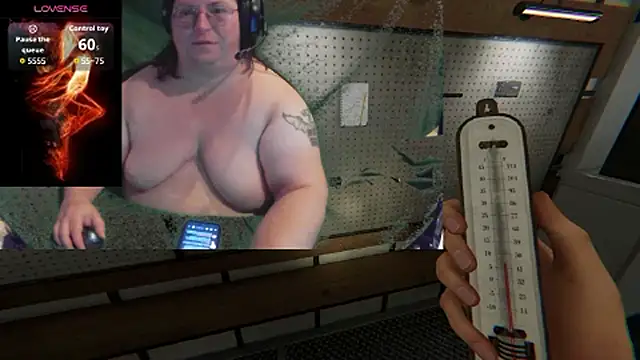 Snapshot of ShibariTurtleDuck chatting on 10/09/25, 12:52 ShibariTurtleDuck online show from 10/09/25, 12:52