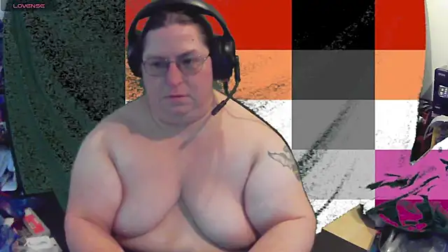 Snapshot of ShibariTurtleDuck chatting on 06/12/26, 04:06 ShibariTurtleDuck online show from 06/12/26, 04:06