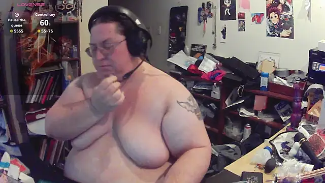 Snapshot of ShibariTurtleDuck chatting on 07/01/26, 04:18 ShibariTurtleDuck online show from 07/01/26, 04:18