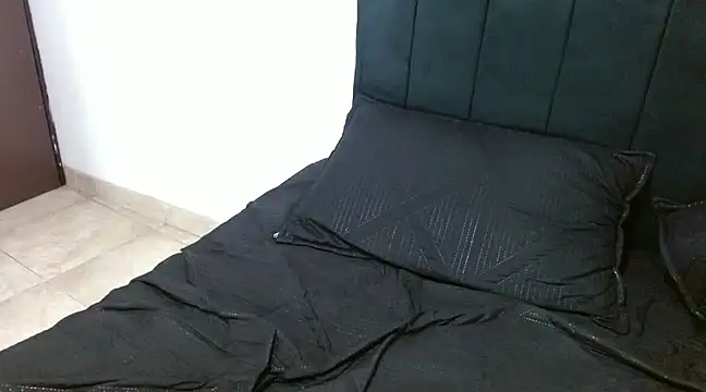 Hendry  online show from 12/06/24, 07:43