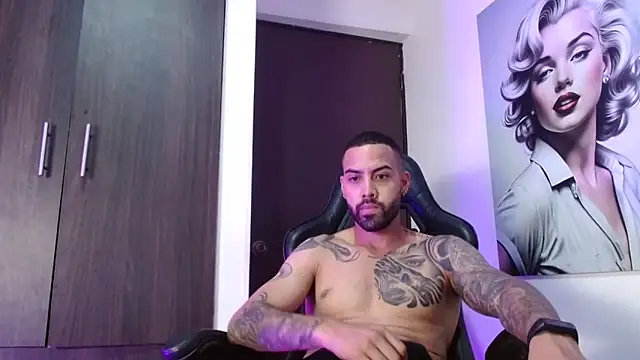 Hendry  online show from 09/22/25, 03:41