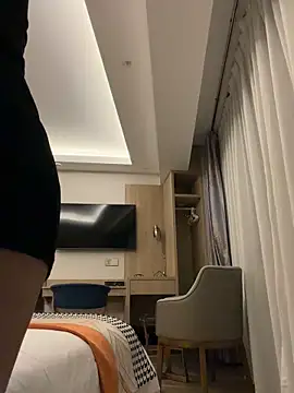 Sofy Softtt online show from 06/08/26, 05:41