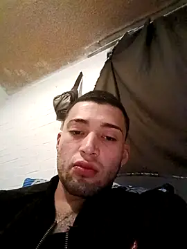 Suggarwhite18CM online show from 10/10/25, 11:04