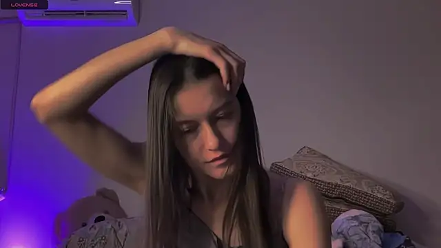 Alice  grace online show from 02/18/25, 03:32