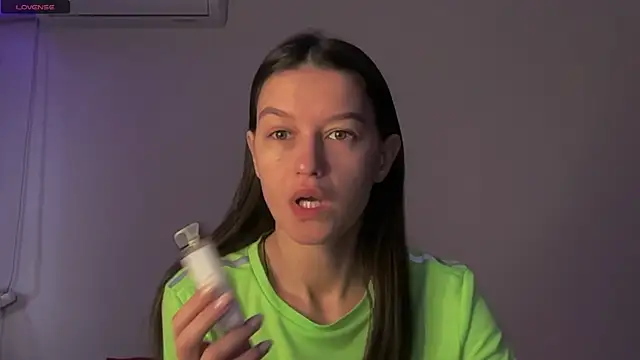 Alice  grace online show from 02/21/25, 02:38