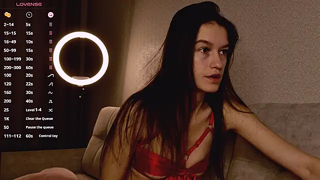 Alice  grace online show from 10/19/25, 09:48