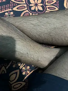 Snapshot of Submissiveguy69 chatting on 06/23/26, 05:00 Submissiveguy69 online show from 06/23/26, 05:00