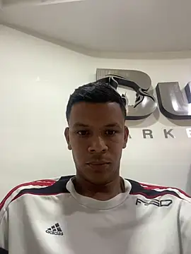 Onel9701 online show from 03/21/26, 06:44