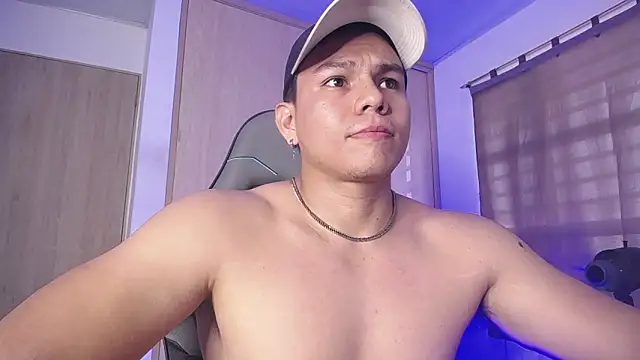 RoyConstance online show from 03/08/25, 10:13