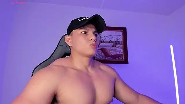 RoyConstance online show from 01/16/26, 03:43