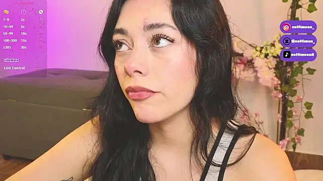 Soffimoon  online show from 10/02/25, 02:40