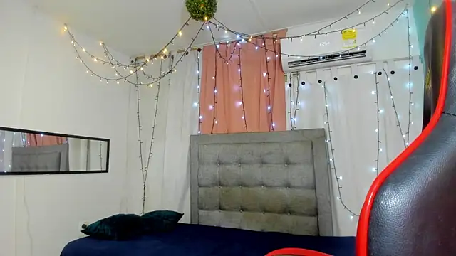 Snapshot of valentina_0_ chatting on 02/10/25, 05:14 valentina 0 online show from 02/10/25, 05:14