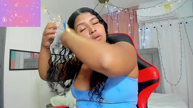 Snapshot of valentina_0_ chatting on 02/13/25, 03:29 valentina 0 online show from 02/13/25, 03:29