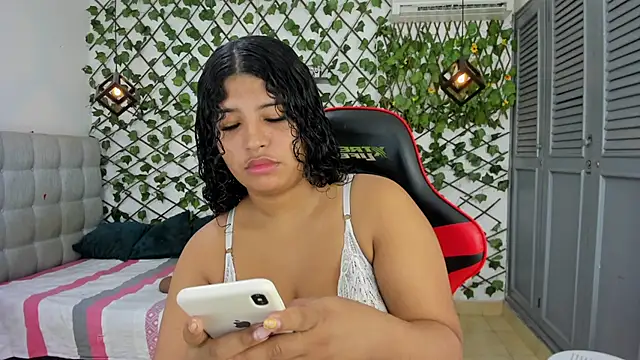 valentina 0  online show from 01/19/26, 11:58