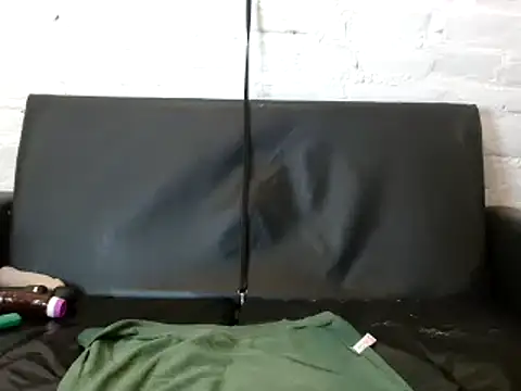 Hot-Assy online show from 03/15/25, 07:16