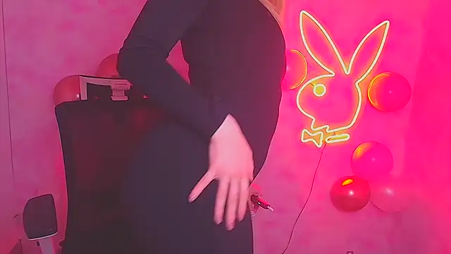 Milka kiss  online show from 02/13/25, 03:56