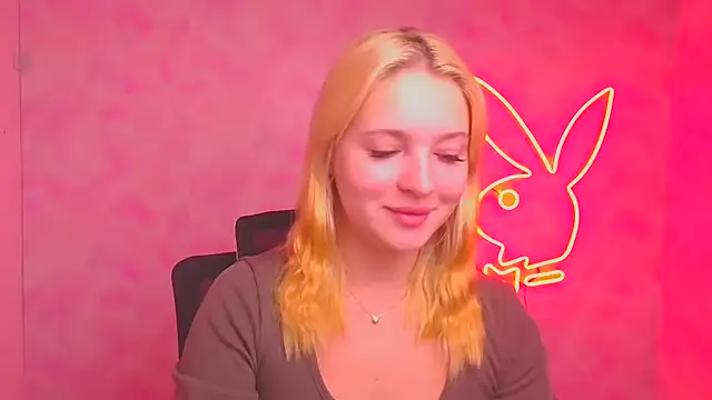 Milka kiss  online show from 10/17/25, 05:43